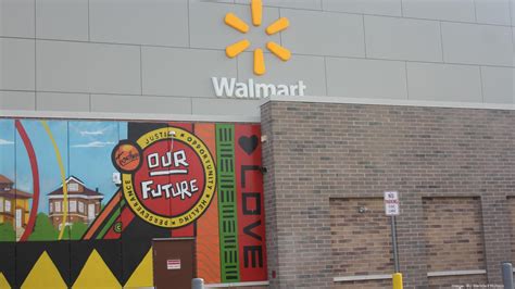 Walmart robinson il - Today’s top 59 Walmart jobs in Robinson, Illinois, United States. Leverage your professional network, and get hired. New Walmart jobs added daily.